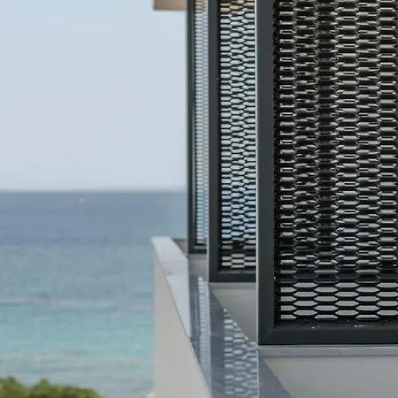 Bitzaro Hotel