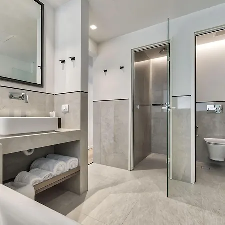 Hotel Bitzaro 4*
