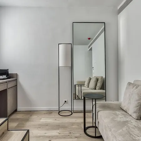 Bitzaro Hotel 4*