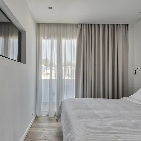 Hotel Bitzaro 4*